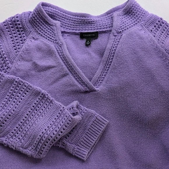 Talbots Women’s Knit Sweater with Crochet Sleeves Lilac Size Medium V-Neck - Picture 3 of 6